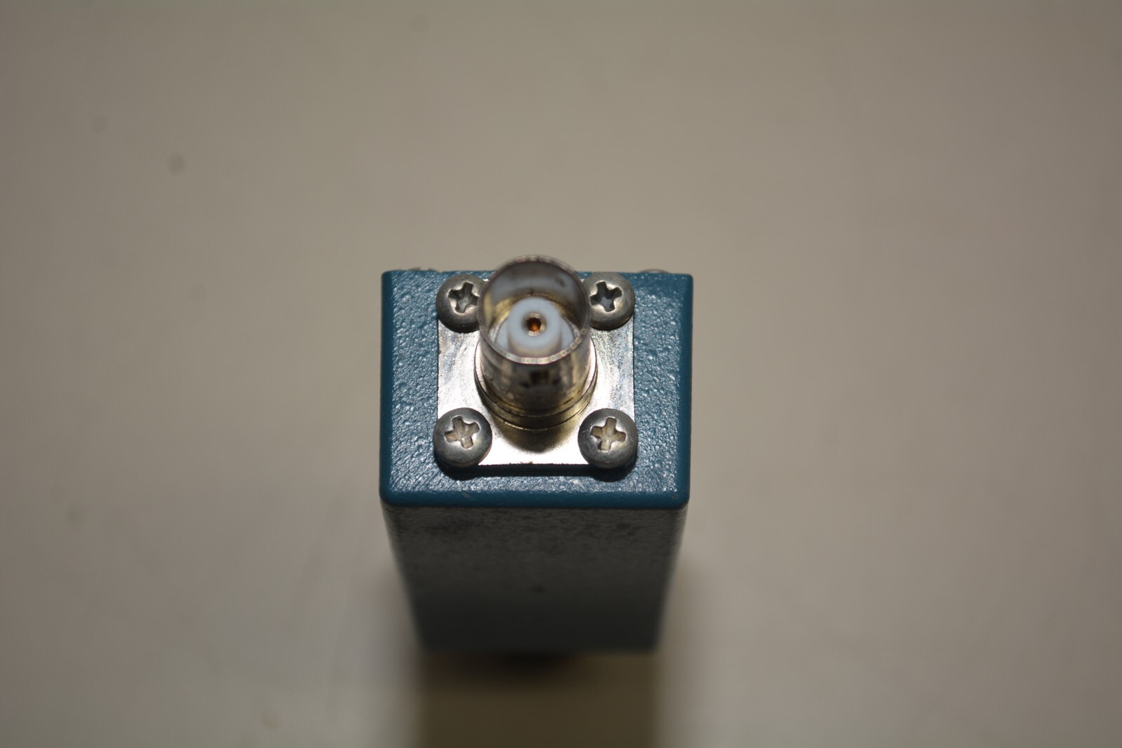 Pomona Electronics 2401 Rf Amplifier Filter #W2213