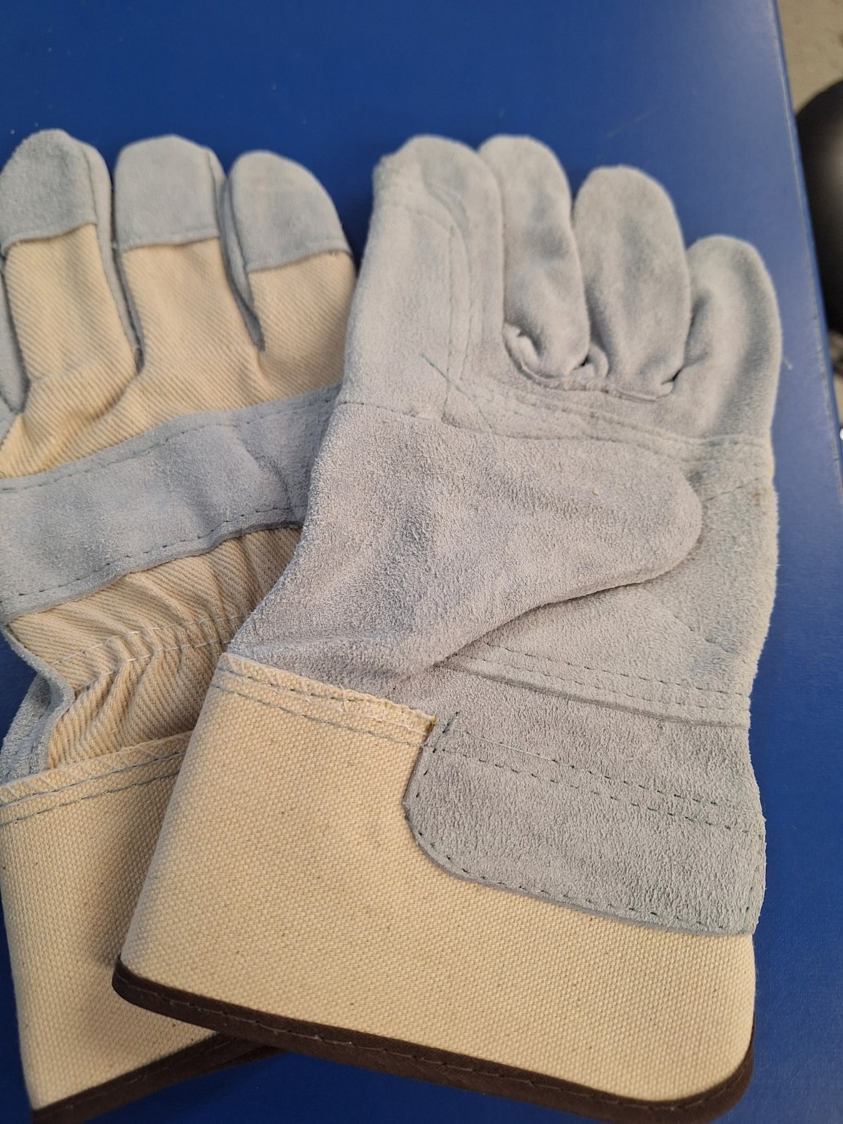 Size Large Work Gloves 4 PAIR Split Leather Double Palm 2250DP/2190DP & 1 More