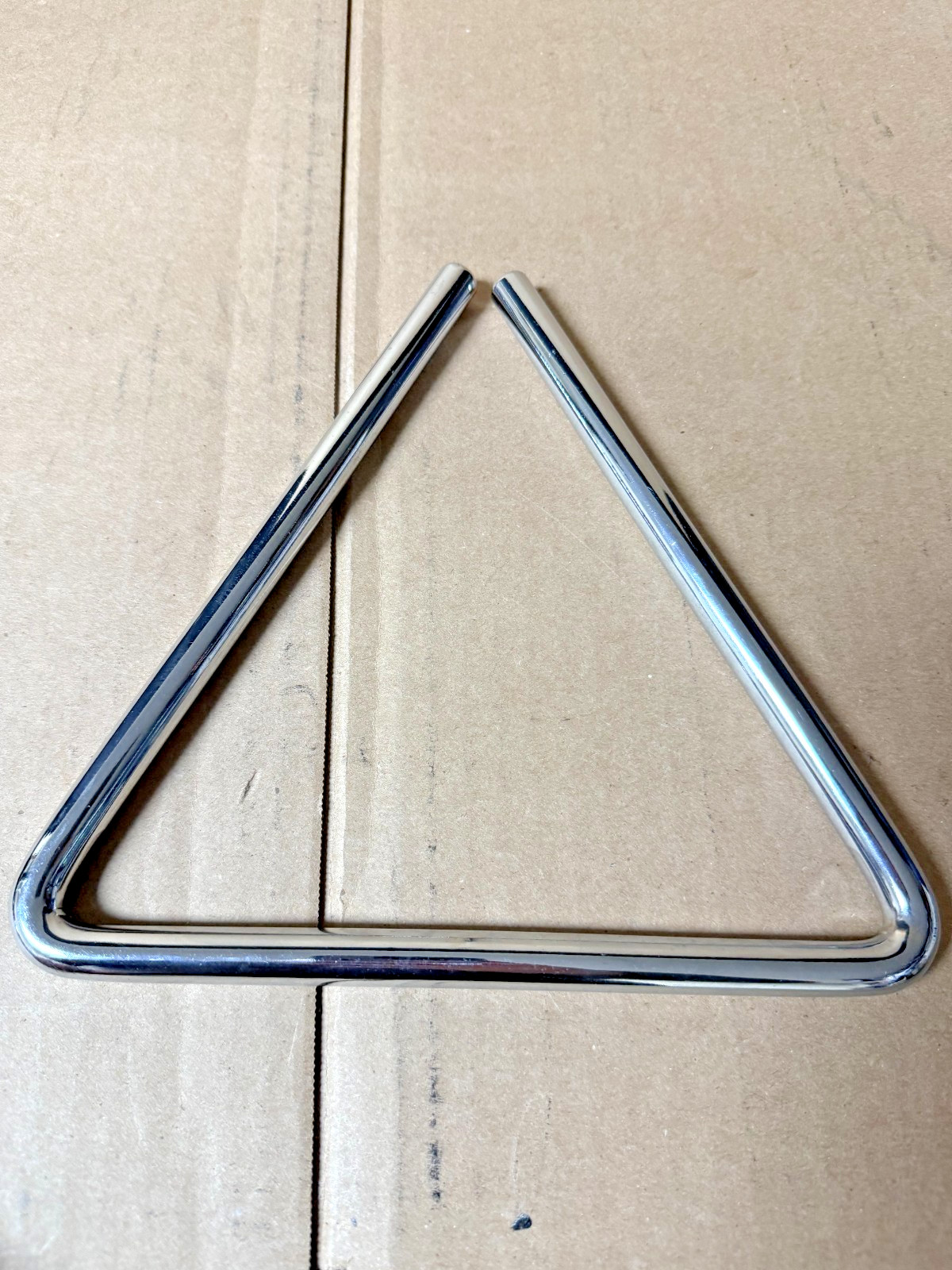 Unbranded Triangle w/ Sabian Beaters – Used – Zipper Pull Broken
