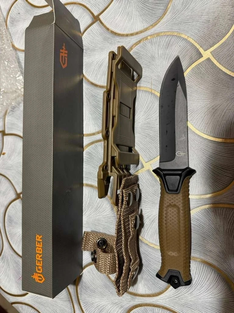 Gerber StrongArm Fixed Blade Knife Plain Edge - Coyote Brown