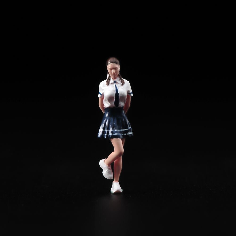 CR 1:64 Painted Unpainted Figure Model Miniature  Diorama  Student Girl