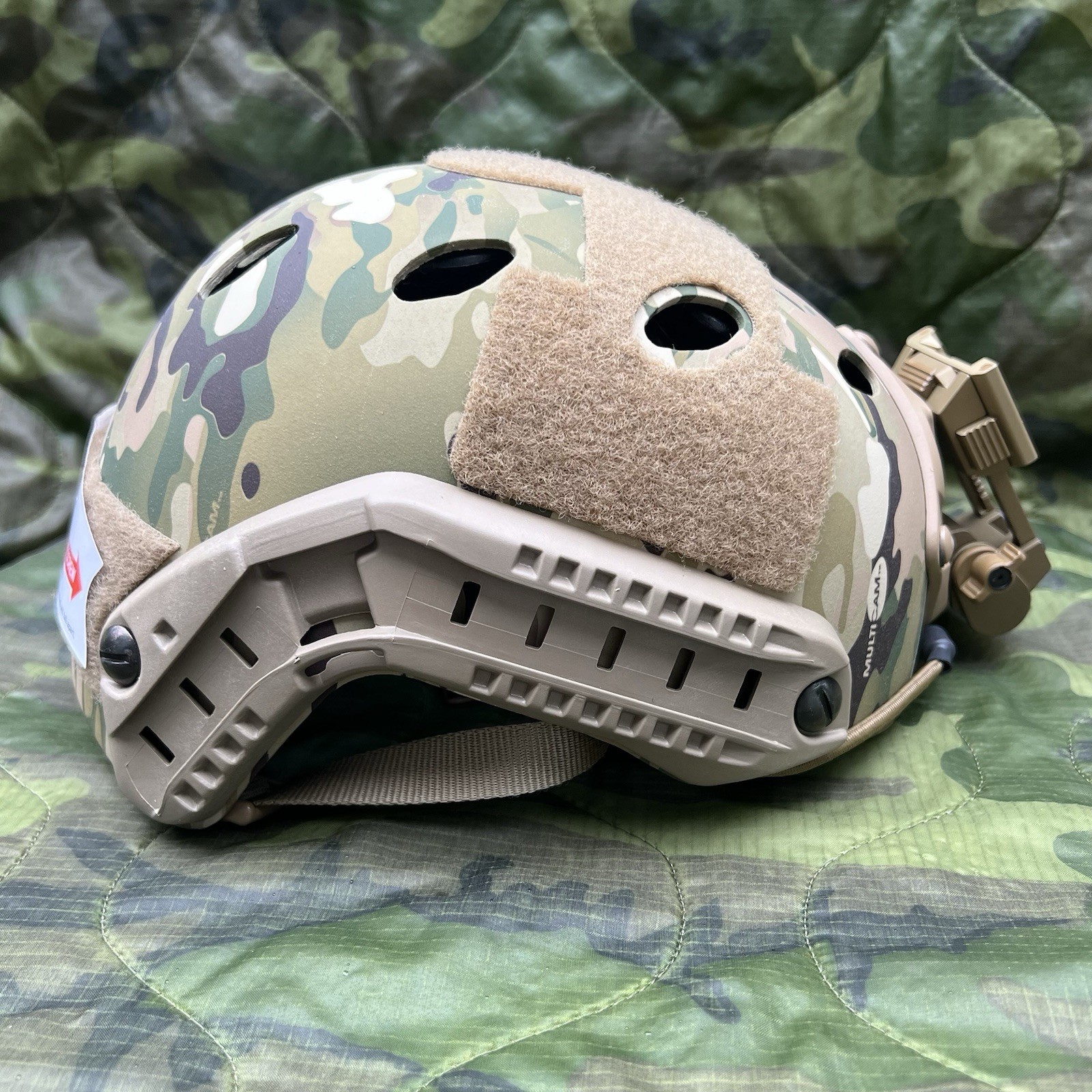 NWT old gen Ops Core Carbon Bump Helmet Multicam Med M Wilcox G19/G32 DEVGRU NSW