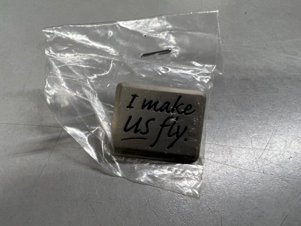 I Make US Fly Pin/ Lapel Tie Tack NEW American Airlines/US Air Vintage Pin