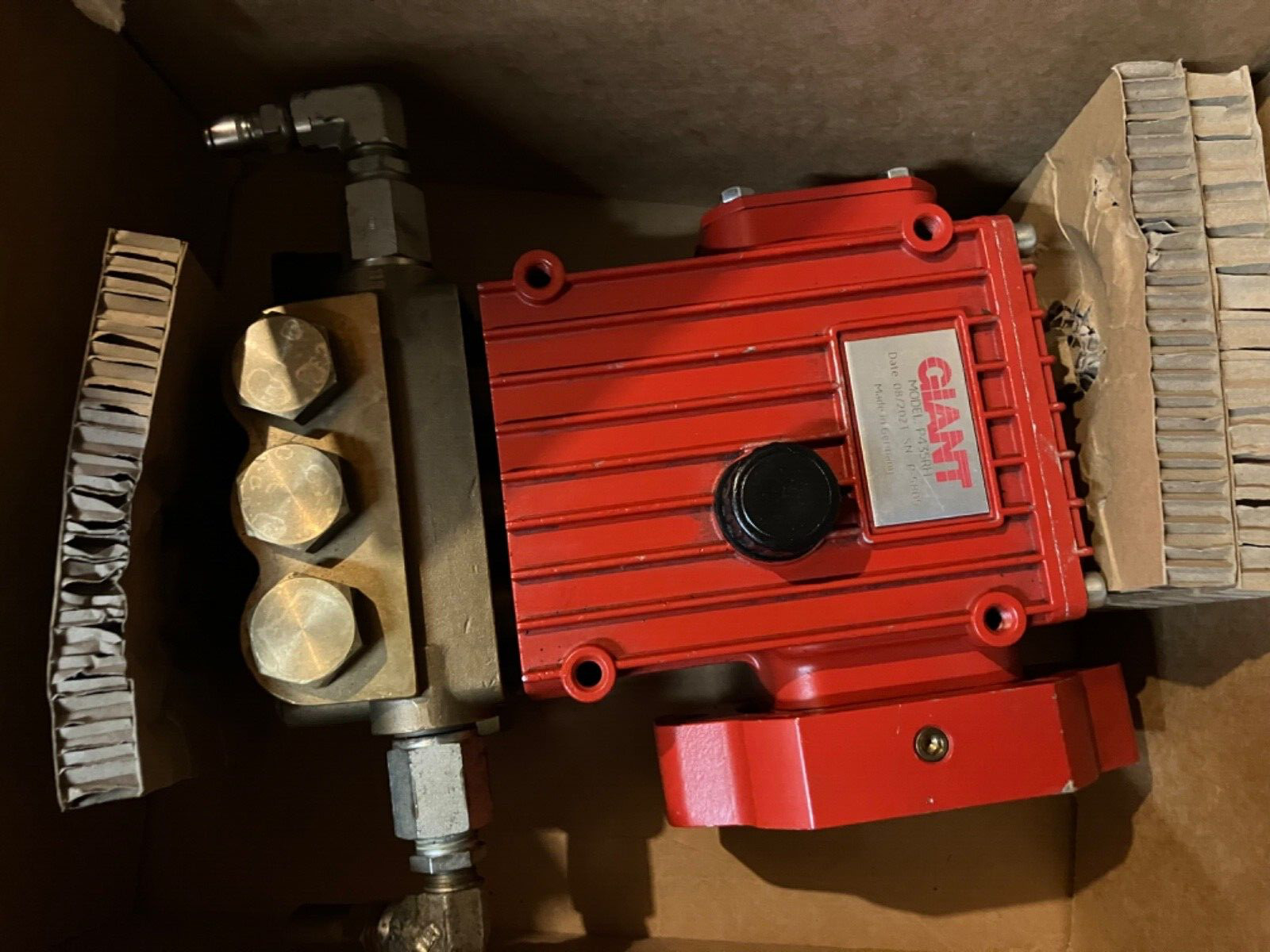 Giant Pump Model P435RH