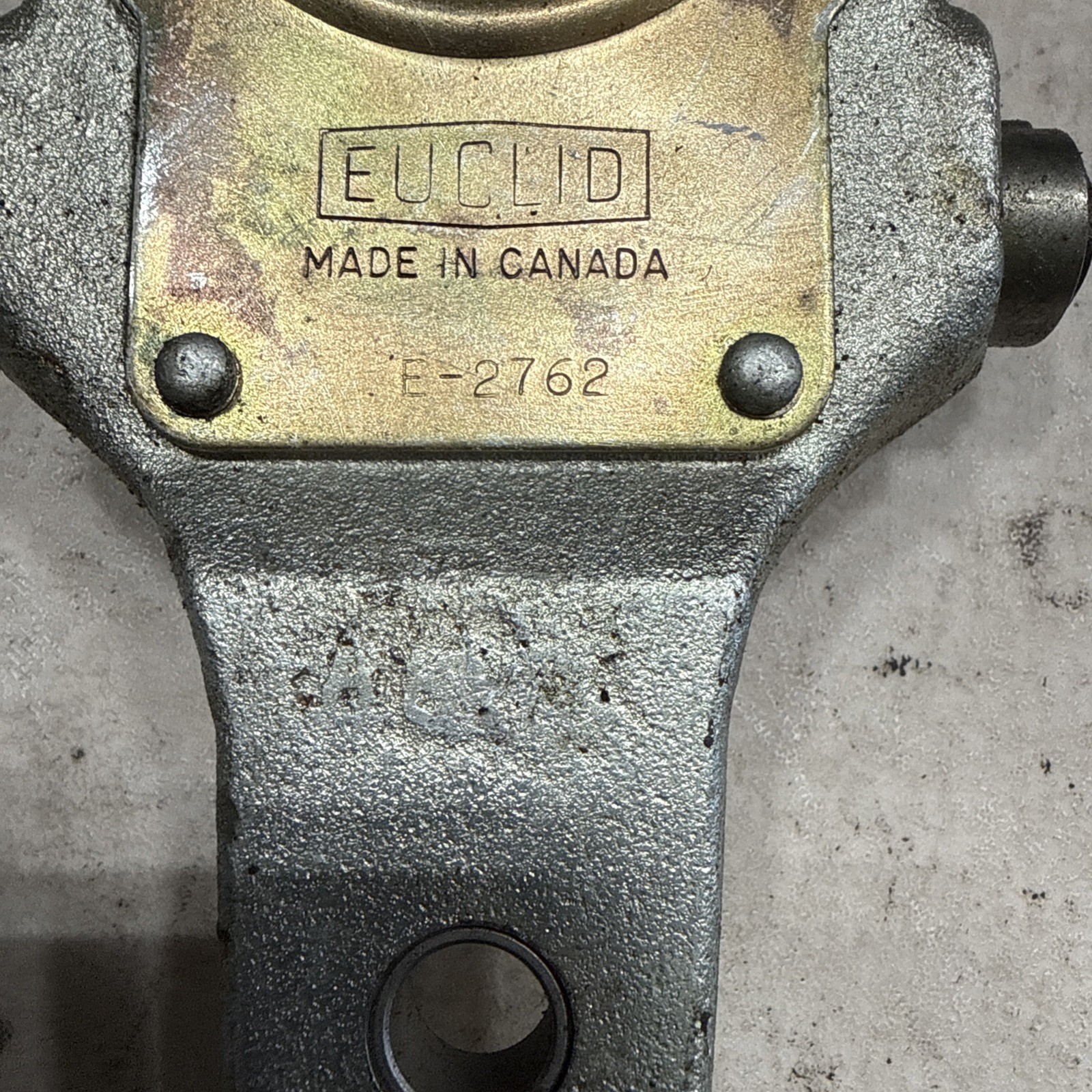 EUCLID Slack Adjuster P/N: E-2762