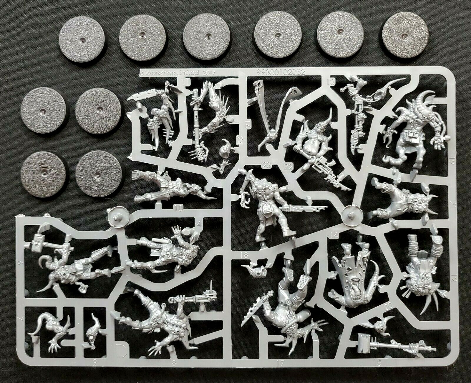 40K Poxwalkers 10 Zombies Death Guard Chaos Space Marine Nurgle Plague Warhammer