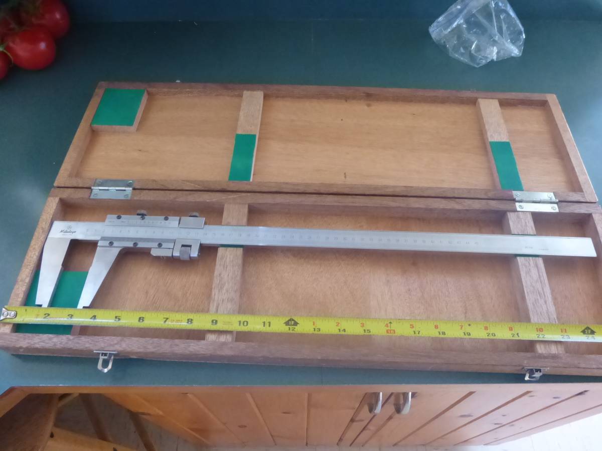 Mitutoyo 45 cm Vernier Caliper