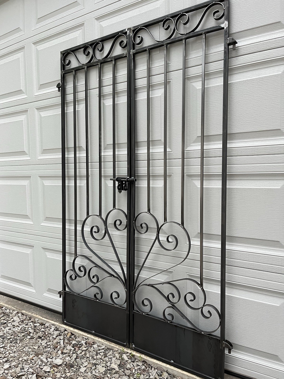 Decorative Metal Scroll Garden Gate