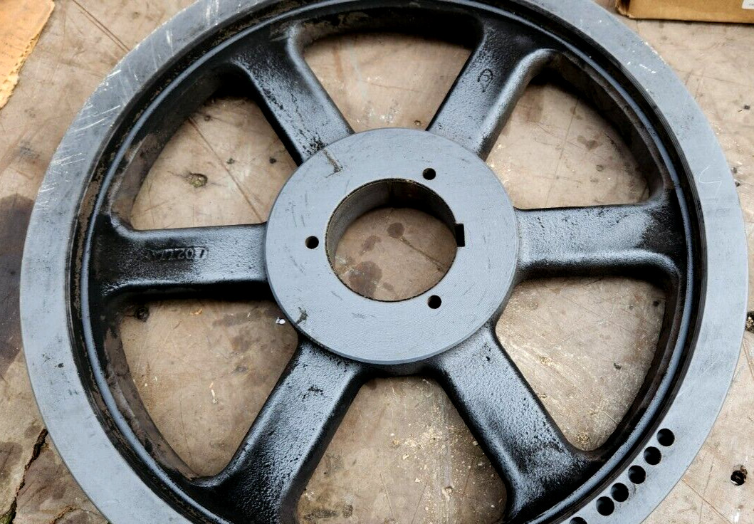 Browning 2B5V136 Split Taper Sheave Iron 2 Groove 2-5/8in NEW !