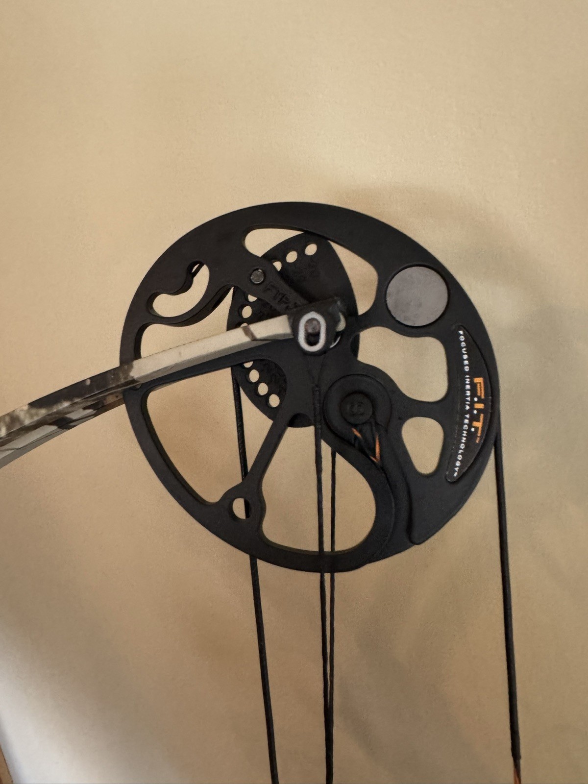 Used Mission Hype DTX Right Hand Camo Bow Pkg