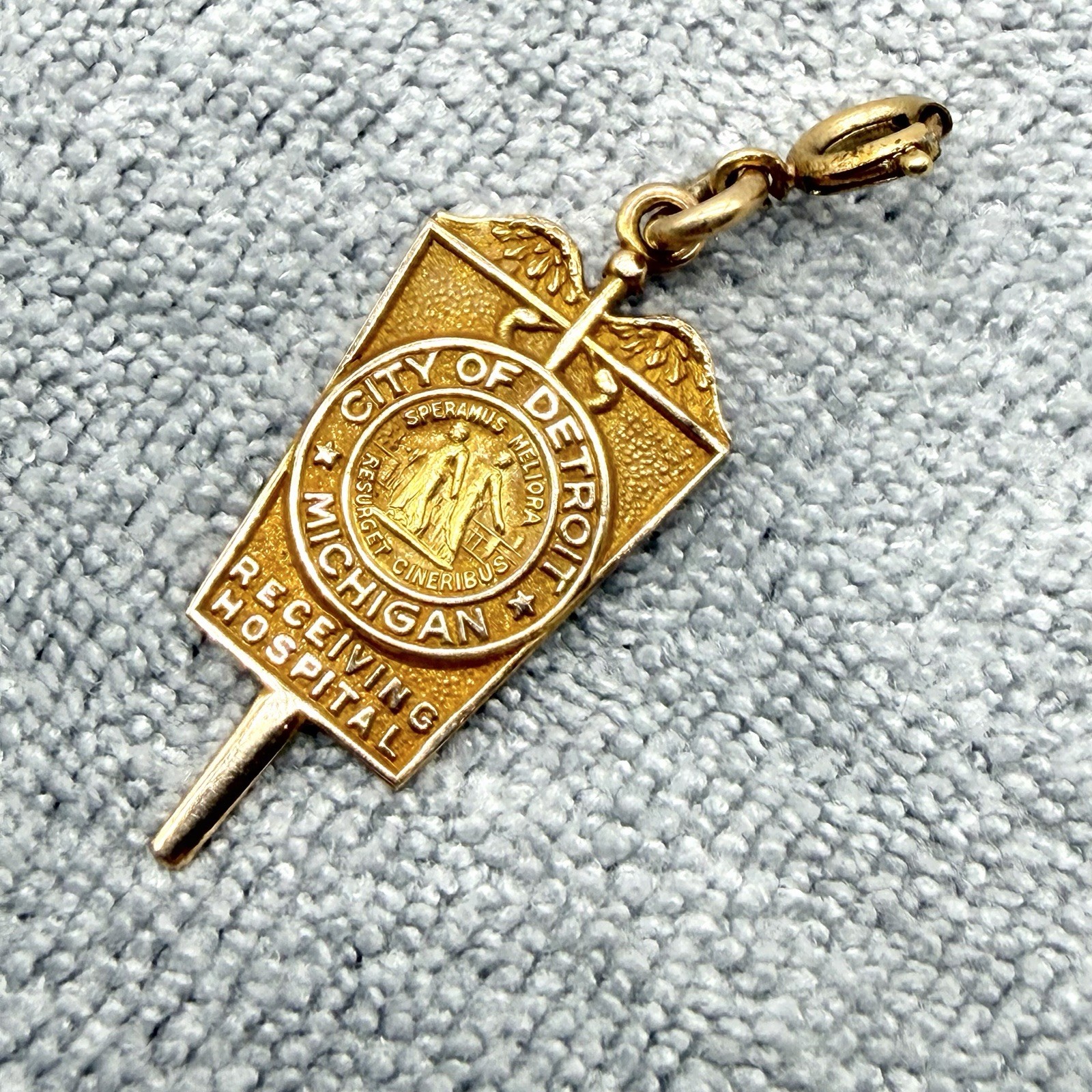 Vintage Estate Detroit Receiving Hospital 14k Gold Fob Charm Pendant 2.68g
