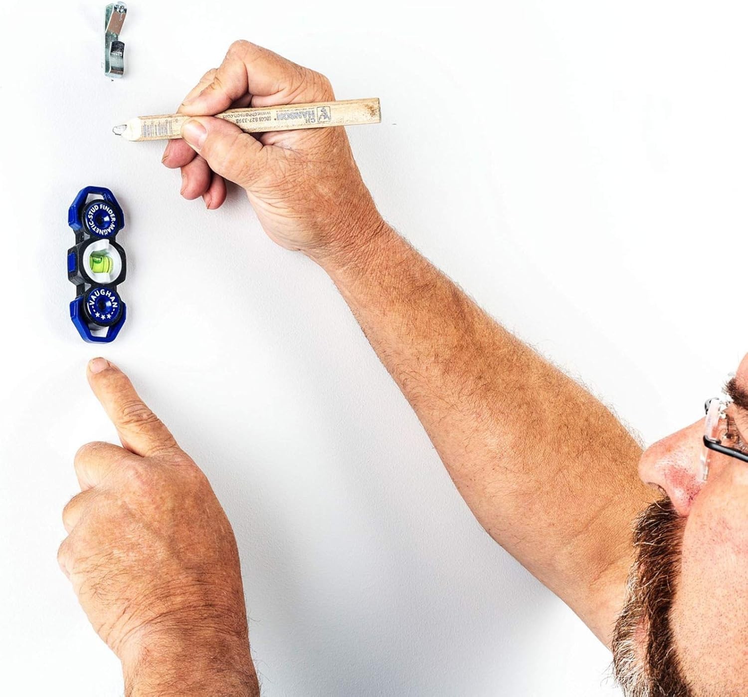 Small Vaughan Magnetic Stud Finder - Precision Level Tool for Home Projects