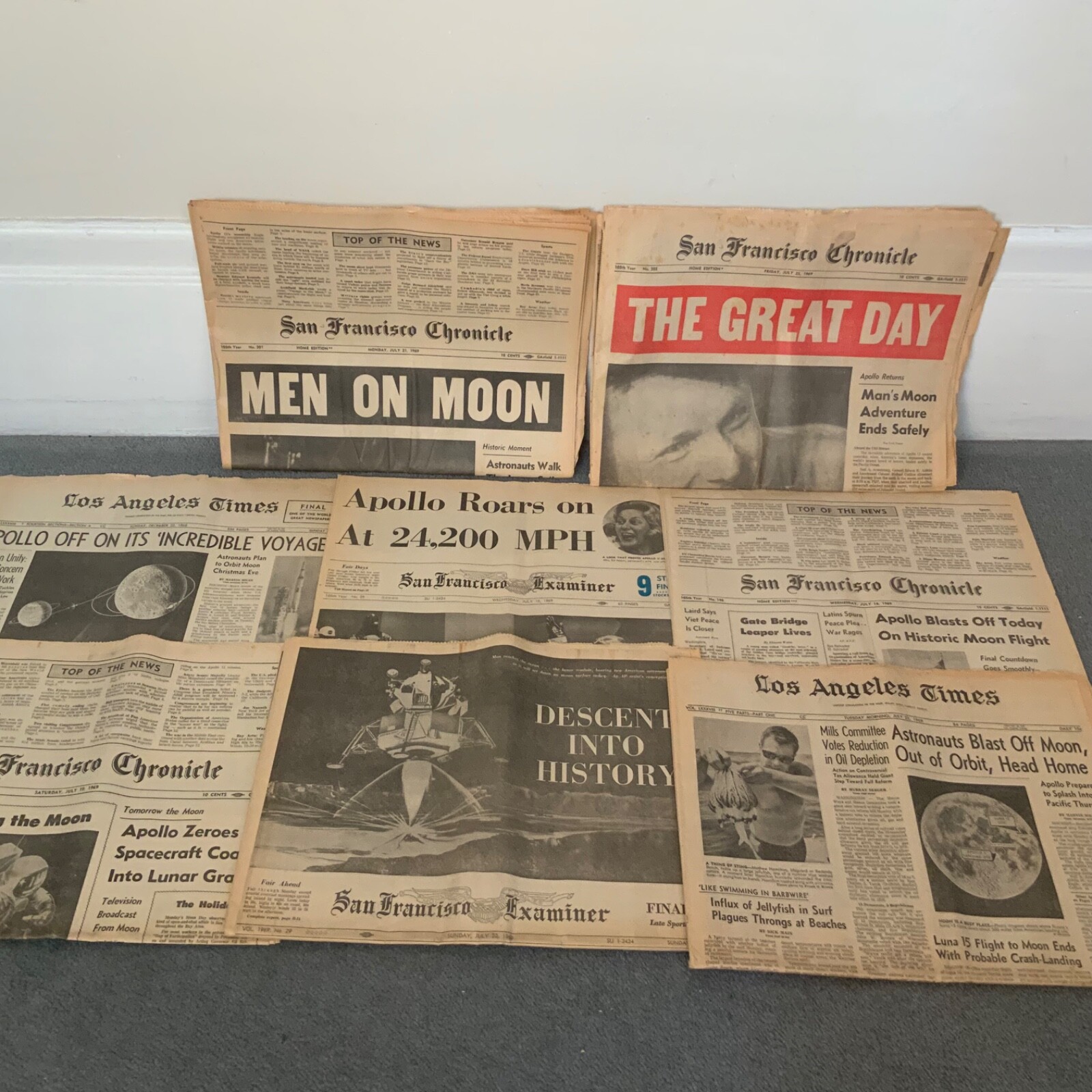 Moon Landing Chronicles!  Collection of 8 California newspapers 12/22/68-7/25/69