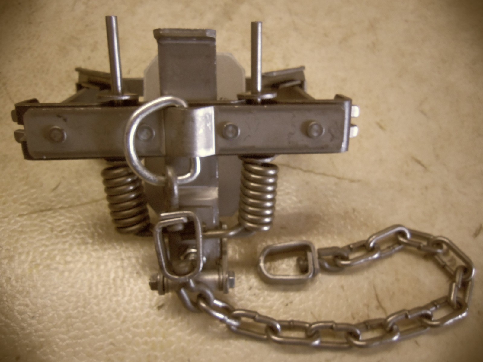 12 Bridger # 2 Dogless Offset 2 Coil Spring Foothold Traps Coyote Fox Trapping