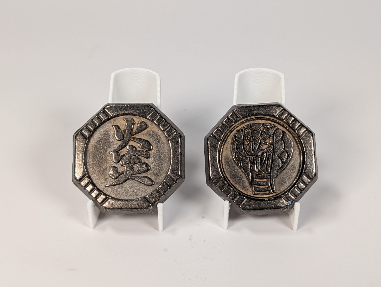 Beigoma Japanese Spinning Battle Tops - Alloy 31x13mm - Original Beyblade