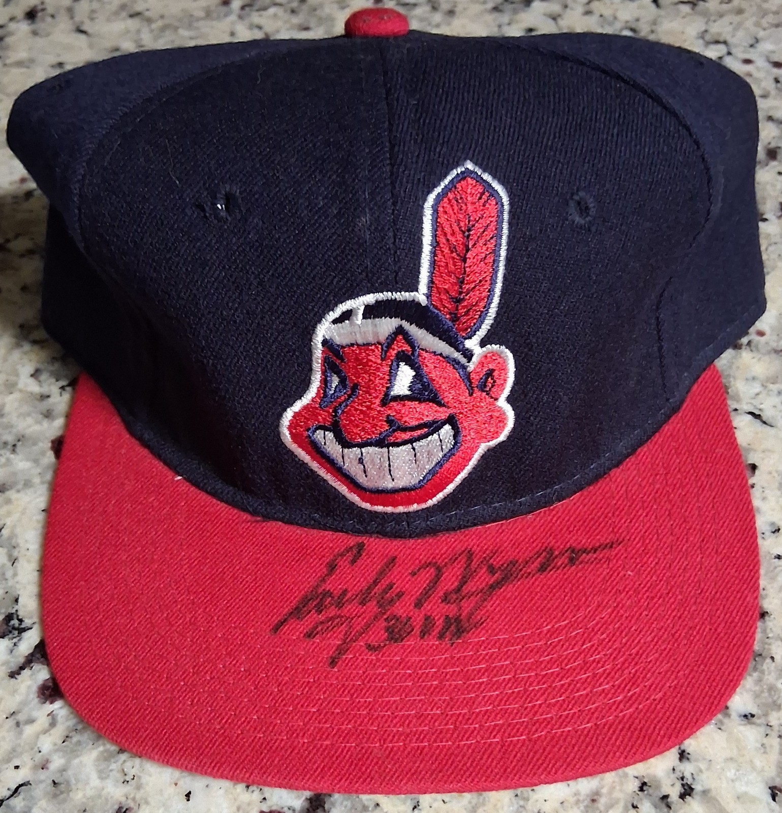 VERY RARE Early Wynn "300 W" 300 Wins Club Signed Auto Baseball Cap Hat SGC COA!