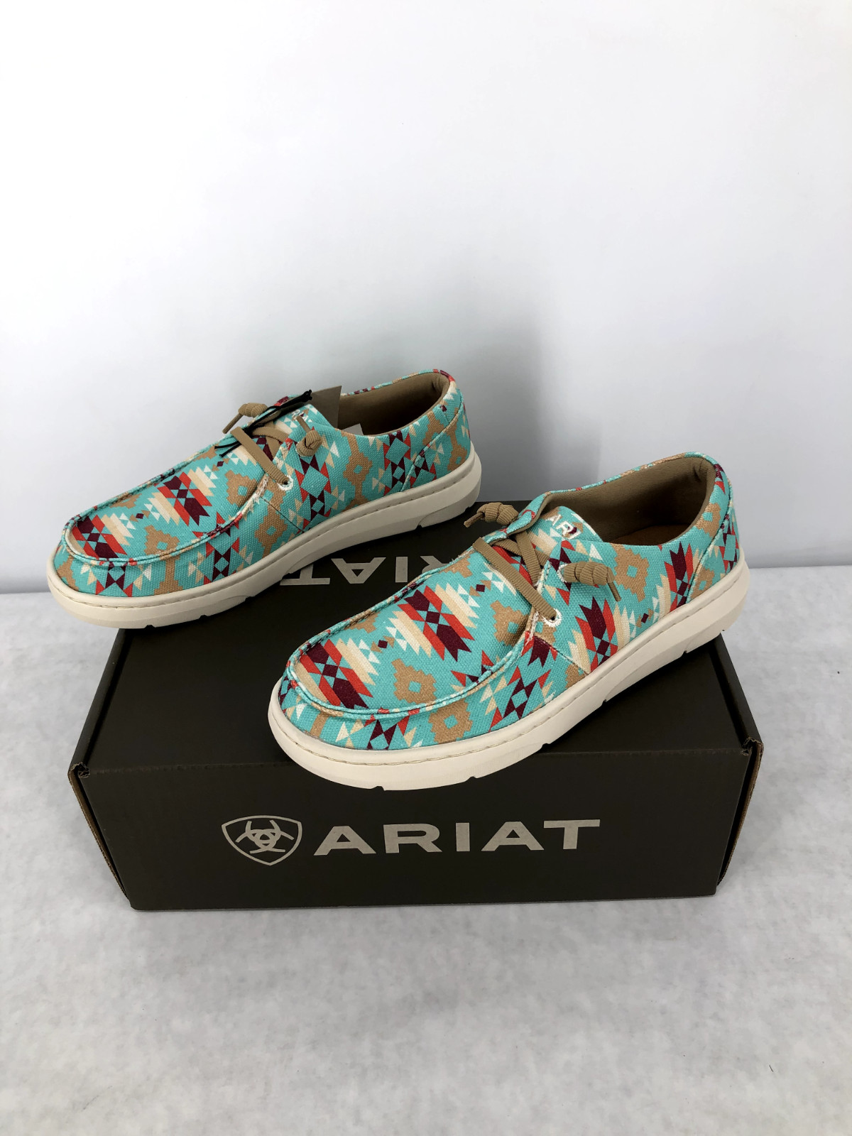 Ariat Womens Hilo Turquoise Saddle Blanket - NEW