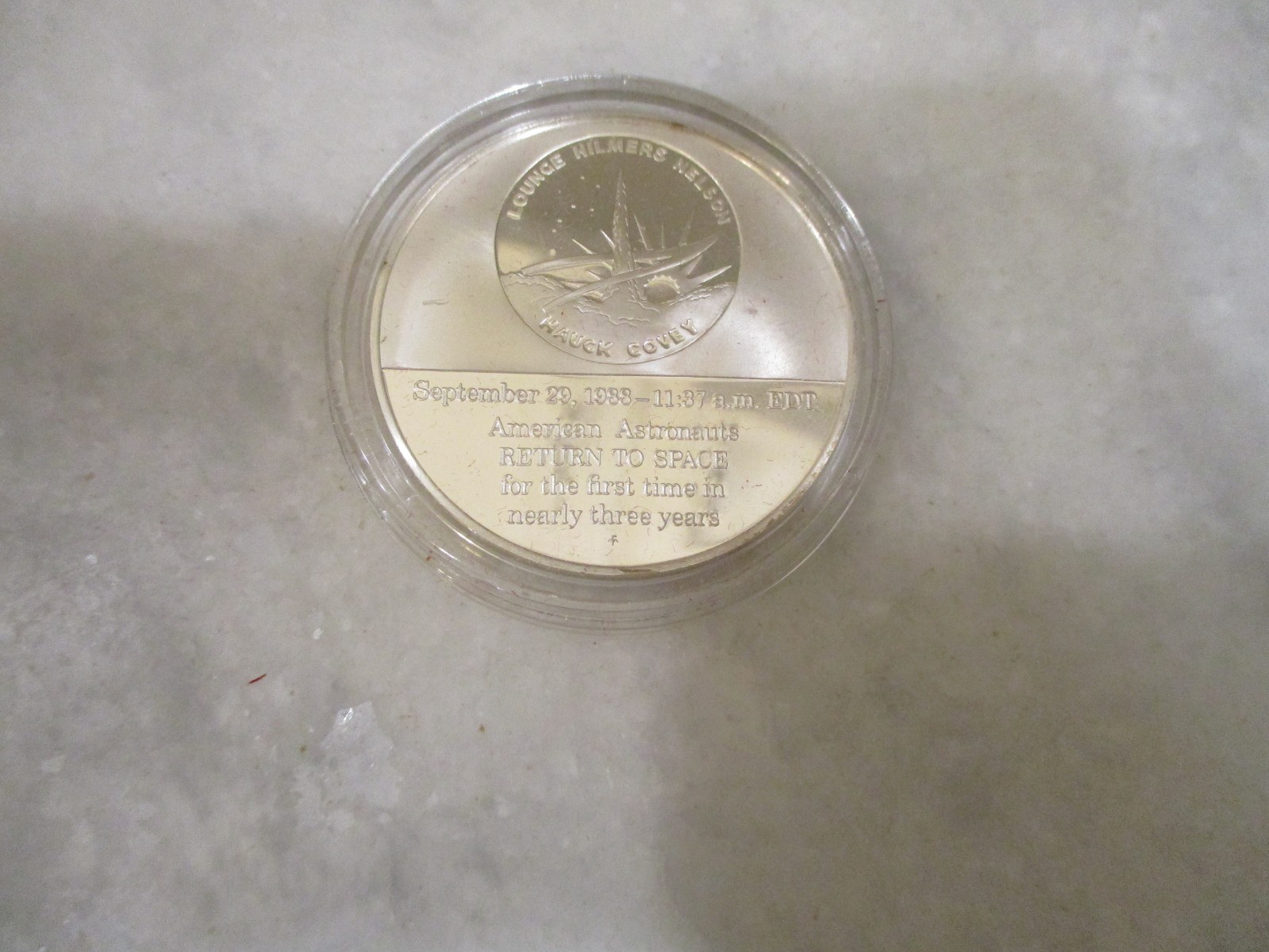 NASA SPACE SHUTTLE CHALLENGER SILVER COINS-2 IN MEMORY.999 +RETURN TO SPACE .925