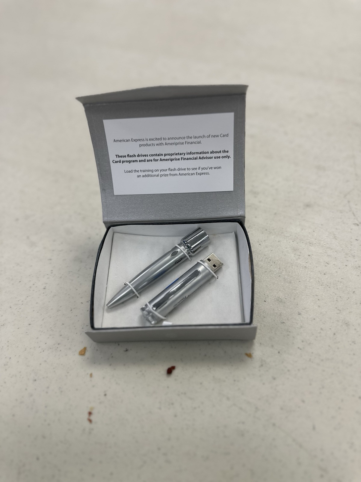 Pen with built in Flash Drive