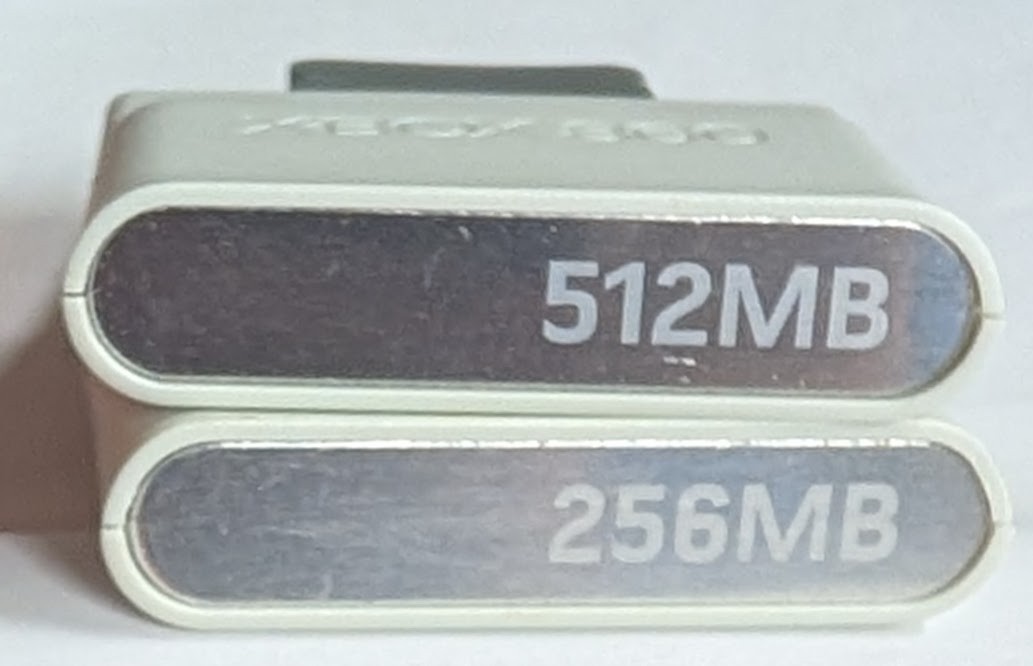 2 Lot OEM  Xbox 360 256MB & 512MB Memory Unit  Cards