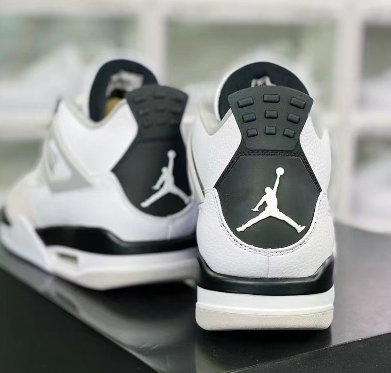 Jordan 4 Military Black Men's Retro Mid Top Basketball Shoes