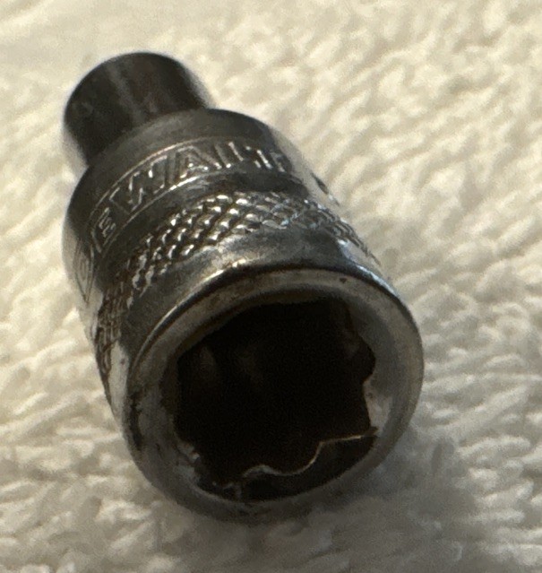 3/16” , 1/4” drive DeWalt OEM 86-022D Tool socket