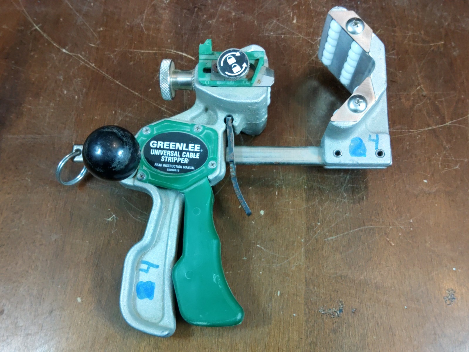Greenlee JRF-4XLP & JRF-4EPR Universal XLP Cable Stripper Kit, 1/2"-3" Wire