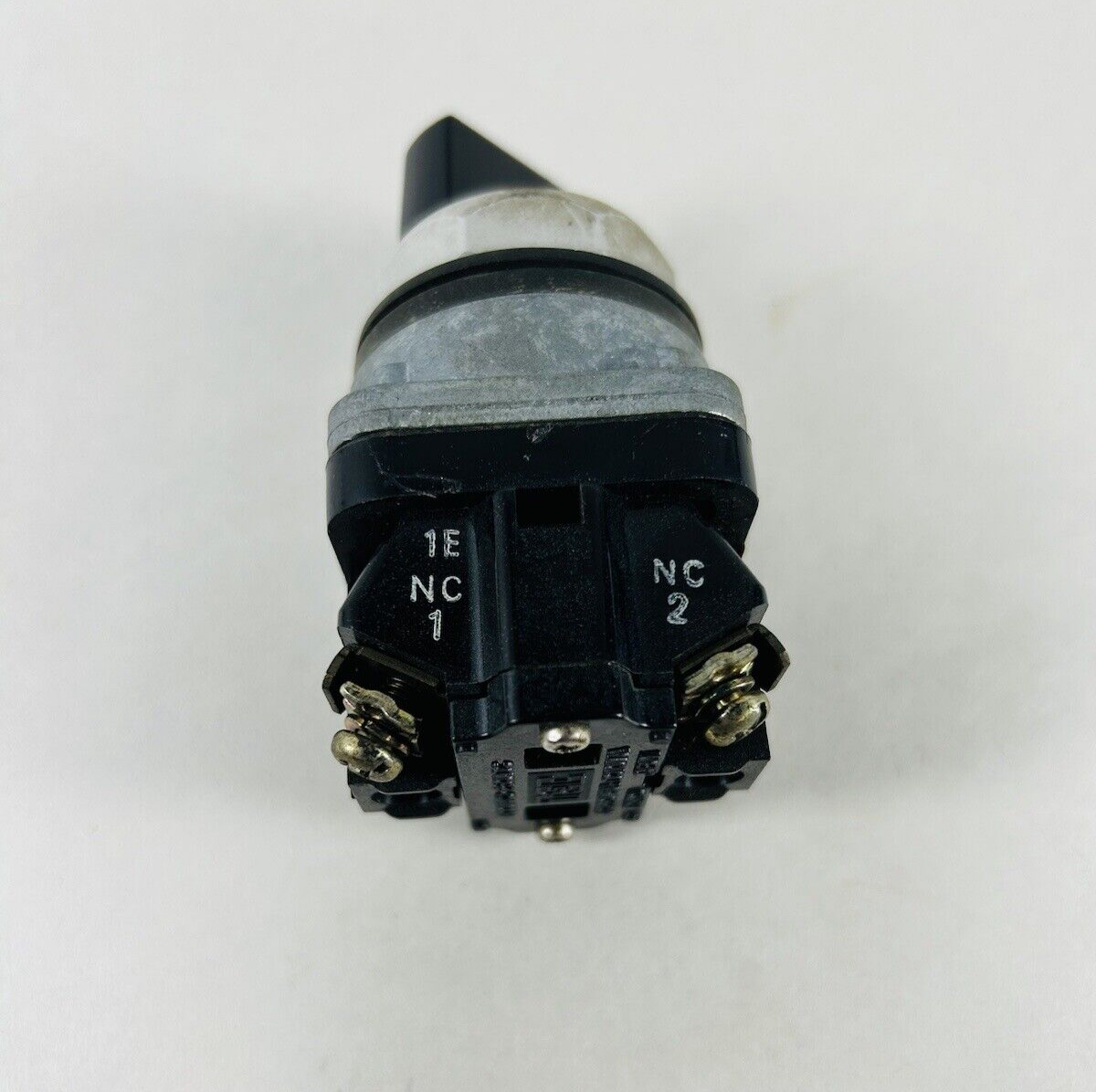 TEC Tokyo Electric SS-42-11 Selector Switch 2 Position. Used.