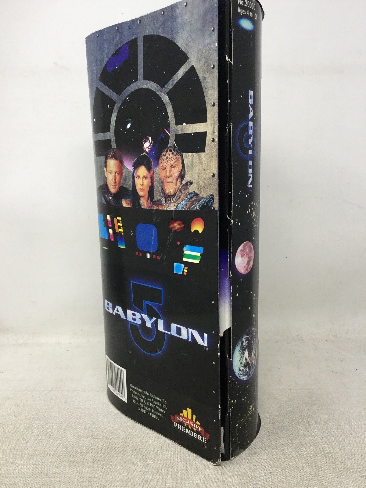 Babylon 5 - 9" Cpt. John Sheridan-Limited Edition(1997) New