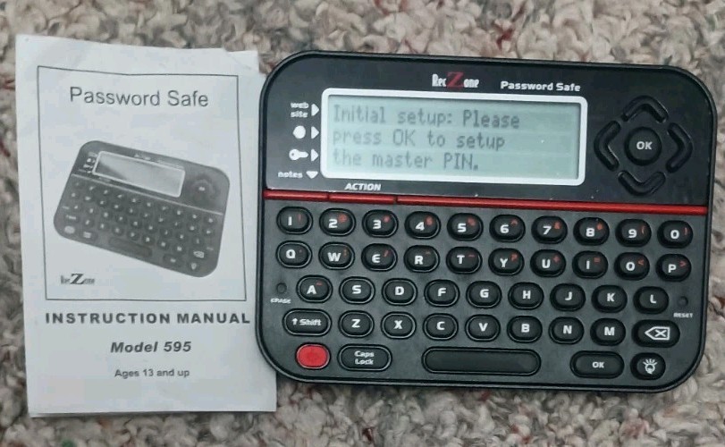 RecZone Password Safe Handheld Digital Keeper Vault Model #595 TESTED Backlit