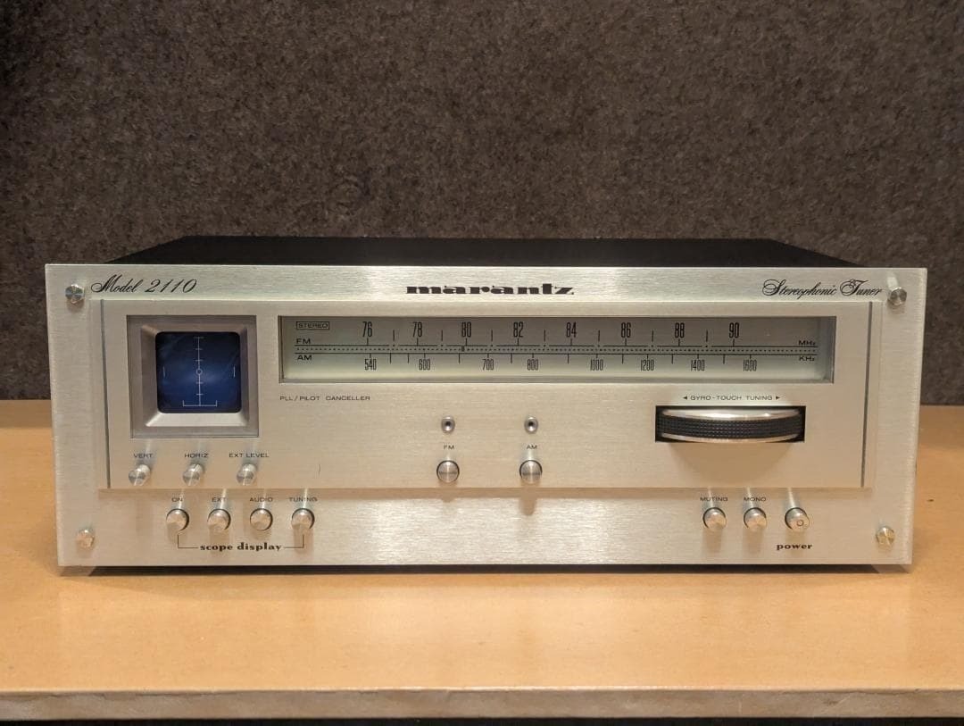 Marantz Model 2110 Vintage Stereo Tuner Oscilloscope Scope Display Tested Used