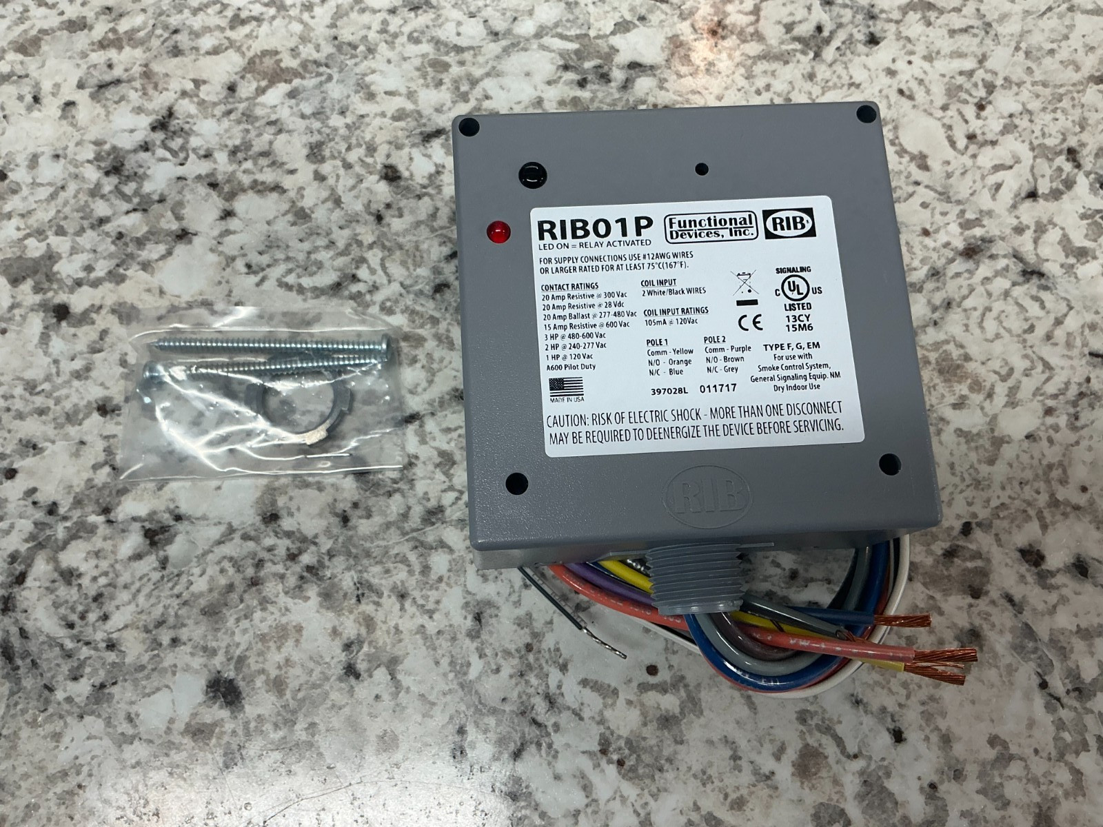 *FREE SHIPPING* RIB RIB01P Enclosed Pre-Wired Relay, 120VAC, DPDT, 20A New