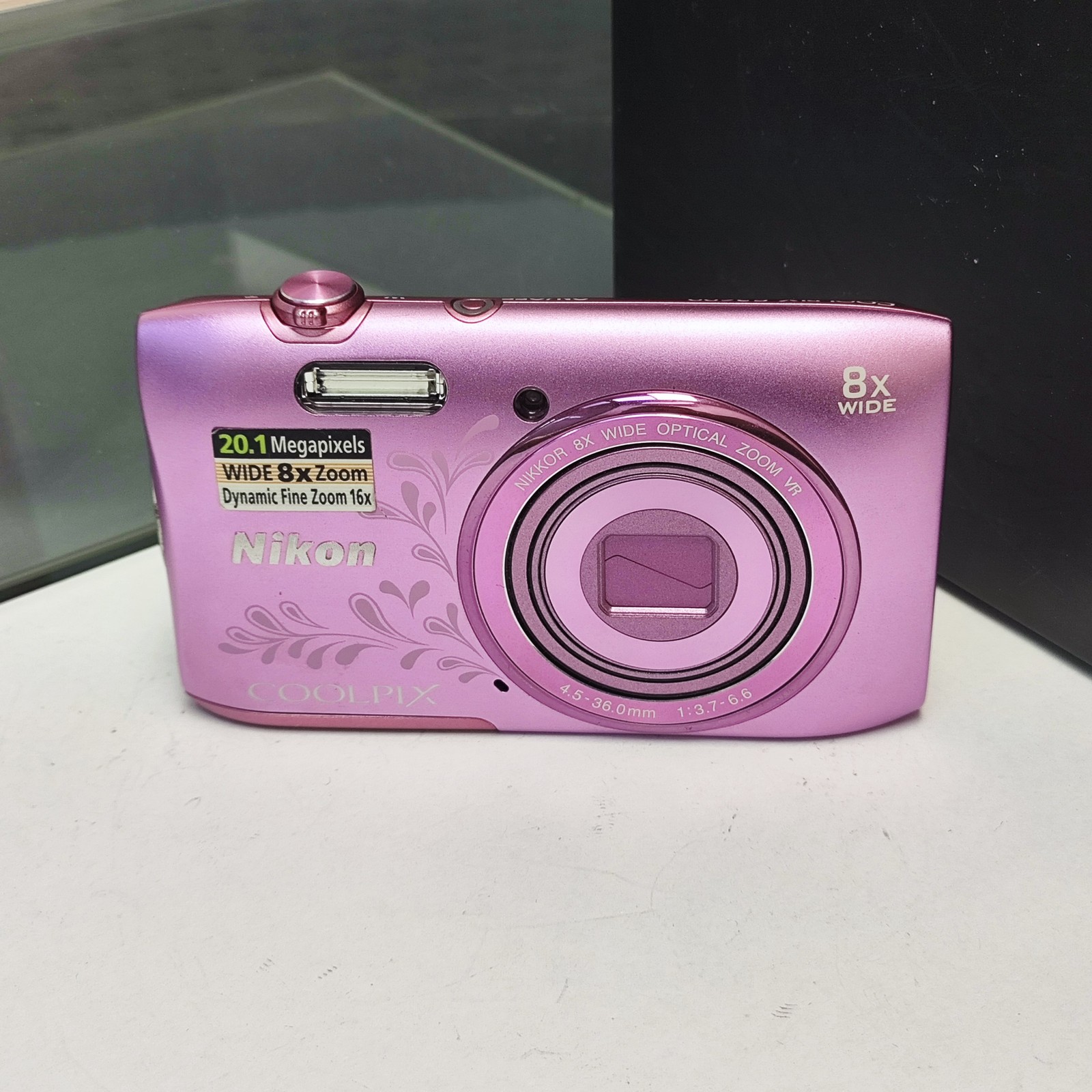 Nikon COOLPIX S3600 Pink cherry blossom  8x Optical Zoom English 90%New