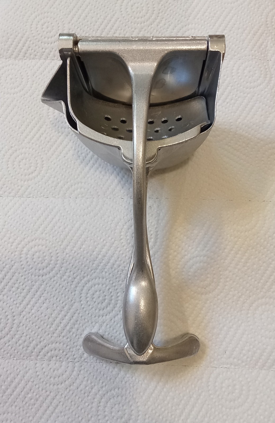 Barfly Large Manual Juicer - Aluminum