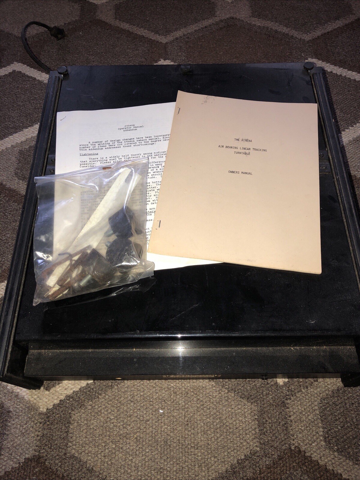 Maplenoll Athena 1406  Air Bearing Turntable RARE Sold AS is For Parts