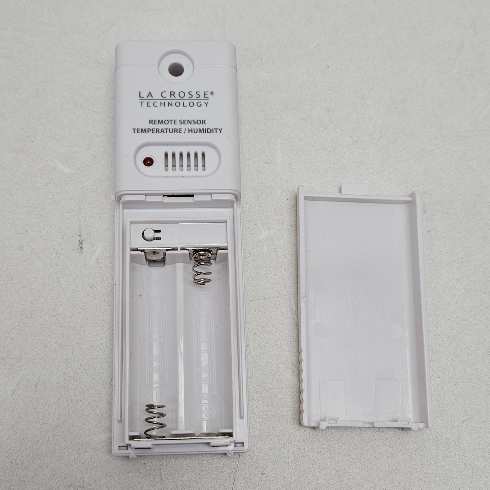 TX141TH-BV4 La Crosse Technology Wireless Temperature & Humidity Sensor