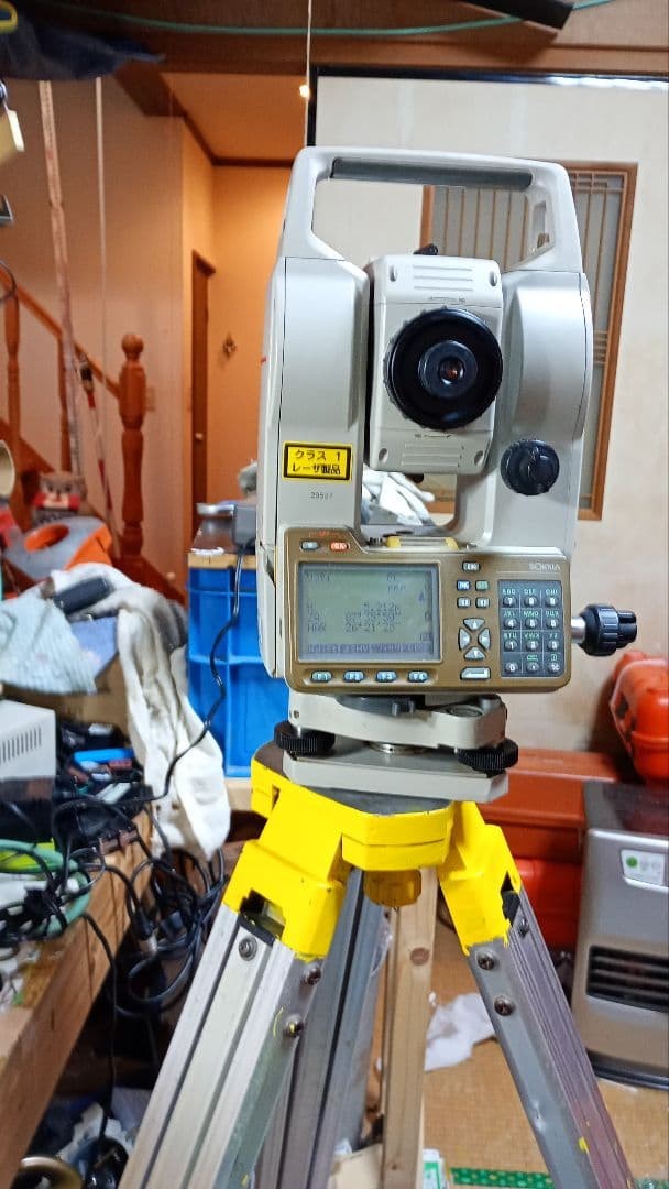 Surveying equipment total station Sokia SET4110R operation confiRMed
