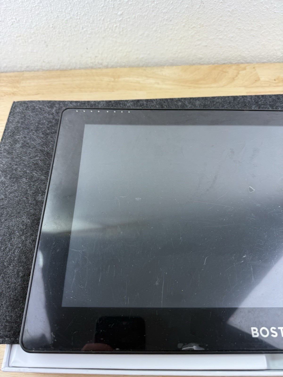 Bosto 16HD Series 15.6” Creative Stylus Display Tablet BT-16HDK - UNTESTED