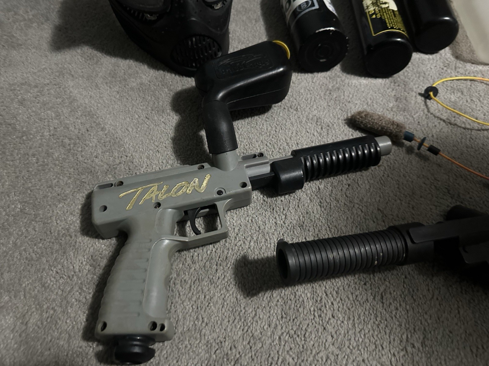 PAINTBALL GEAR AND MARKER / PAINTBALL STARTER PACKAGE !