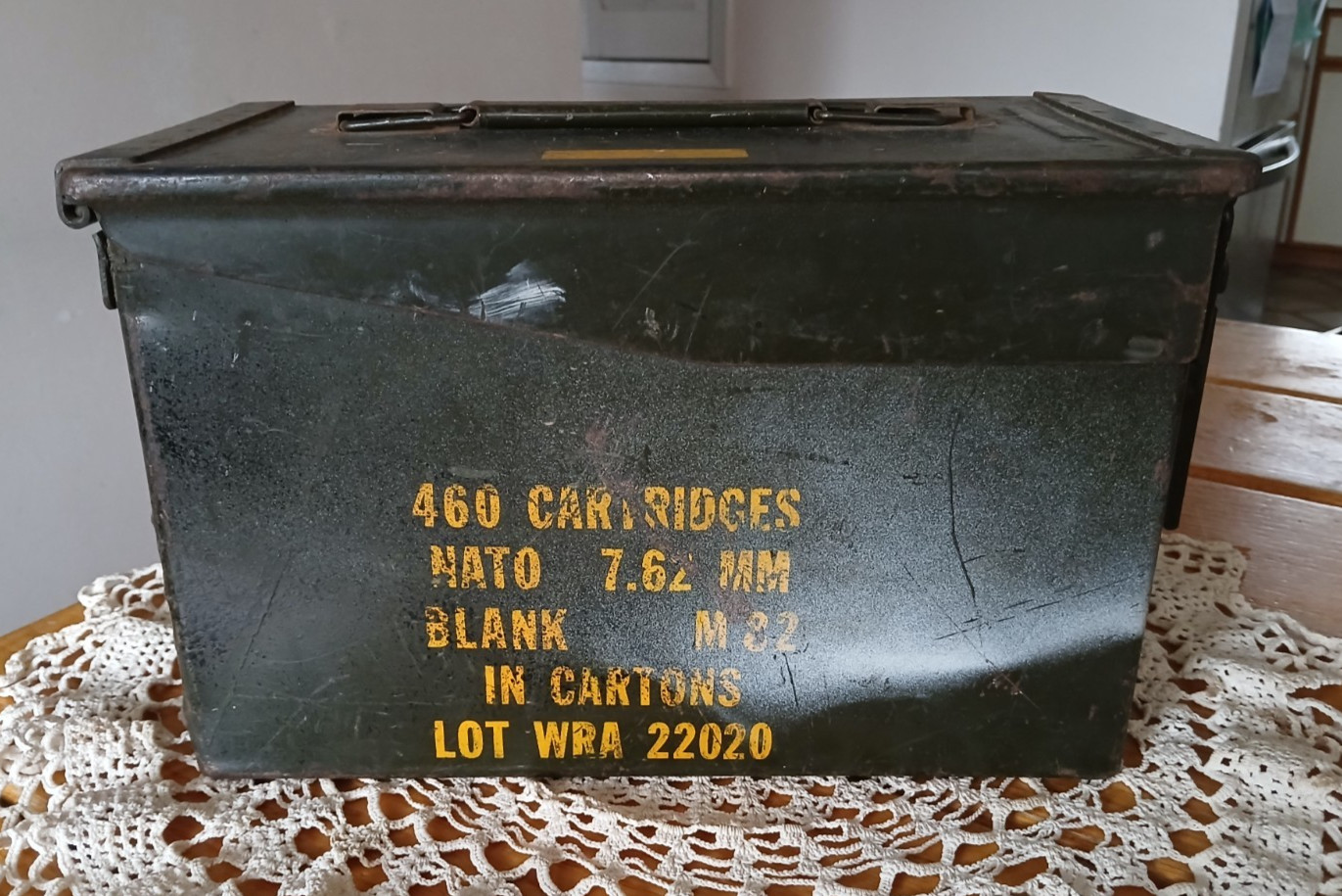 Vintage US Military Ammo Box – 460 rnds NATO 7.62 mm Blank M82 (Lot WRA 22020)