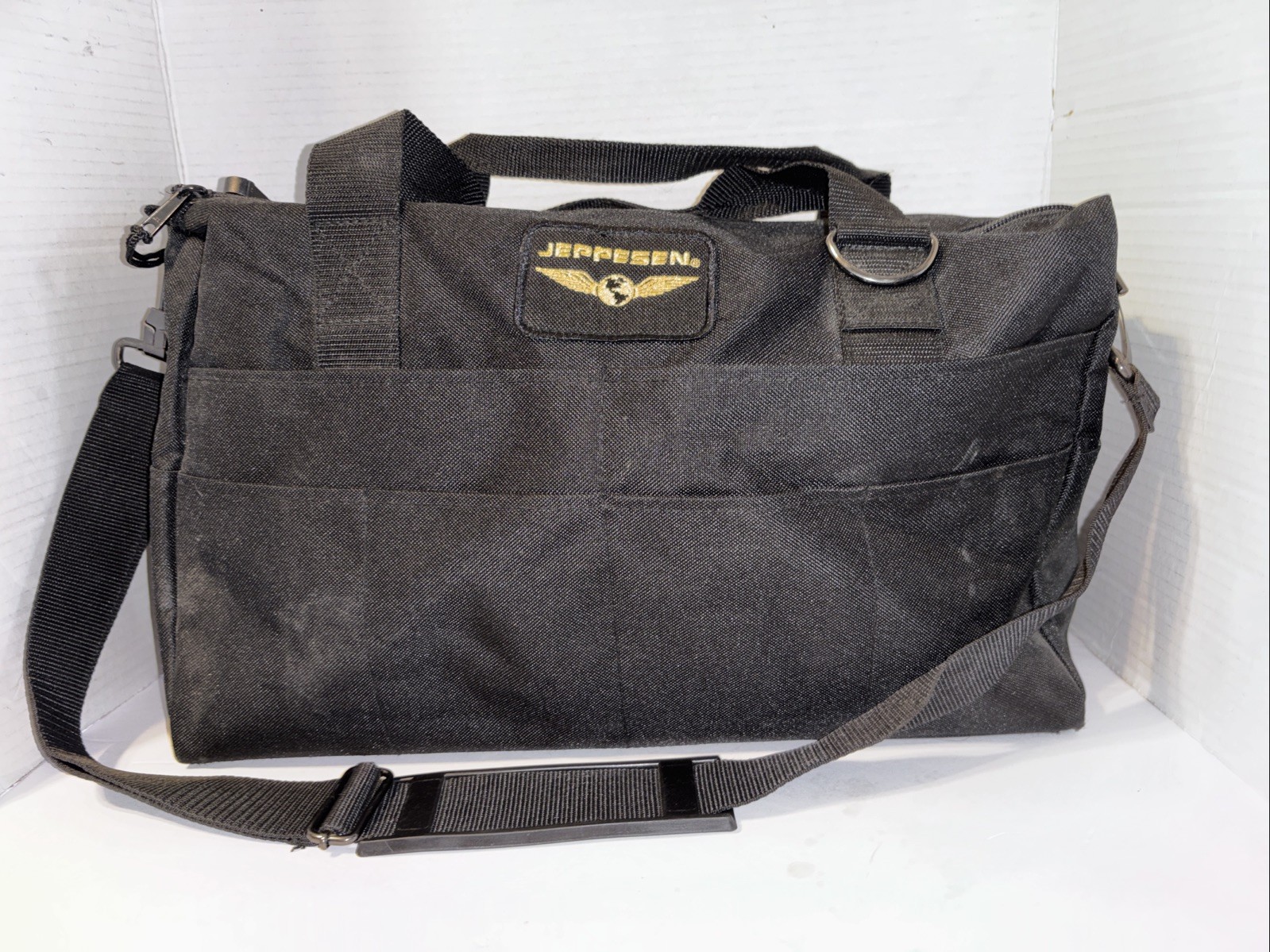 Jeppesen Flight Bag Pilots Pre Owned Black Great Condition Travel Bag 17x10x5”