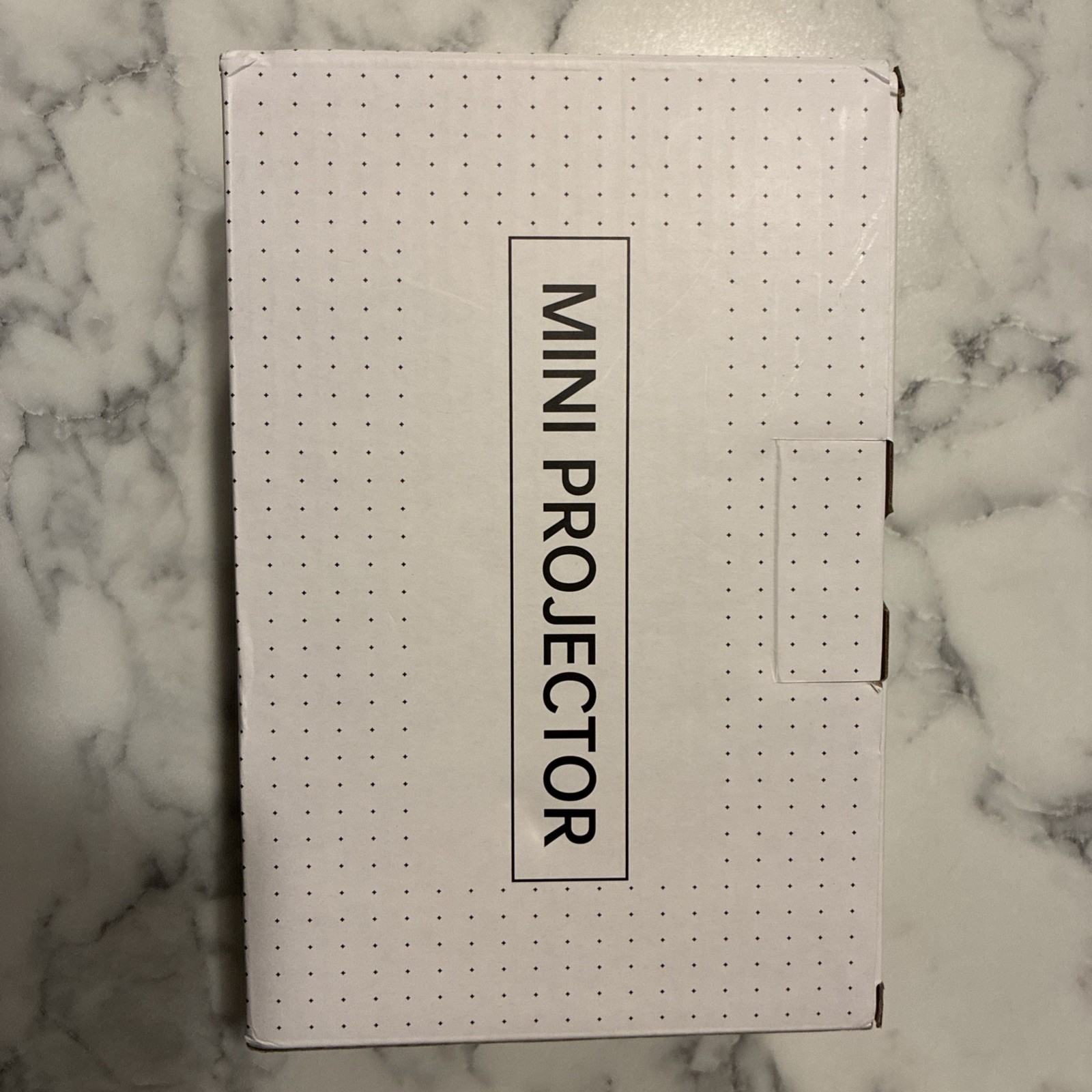 Mini Projector Z1 LED 720P Portable w/Remote Power Adapter Box