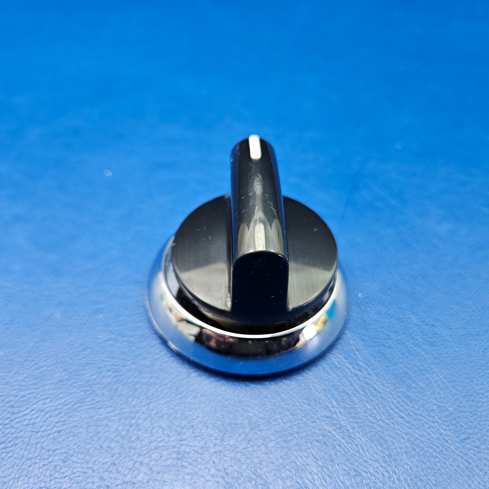 Genuine BOSCH Range Oven, Knob W/Bezel # 00424491