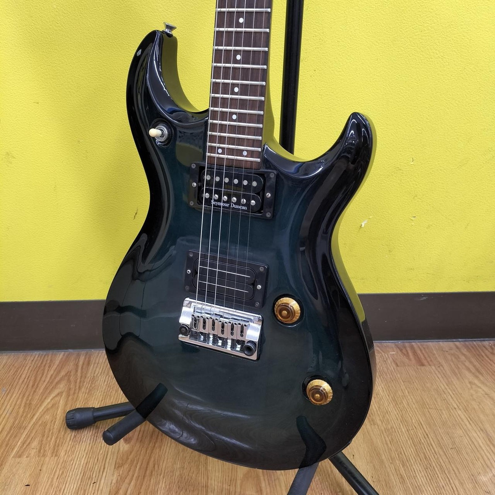 YAMAHA YSG-TII Used 1980s-1990s Mahogany body Rosewood fingerboard w/Soft case