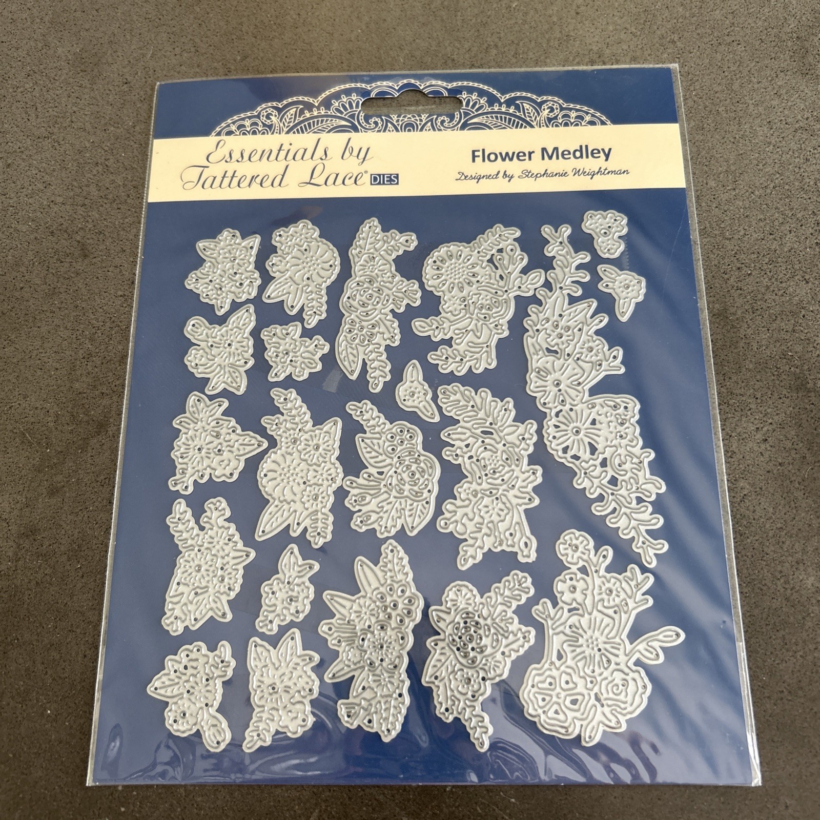 Essentials By Tattered Lace Dies ETL88 Flower Medley BRAND NEW