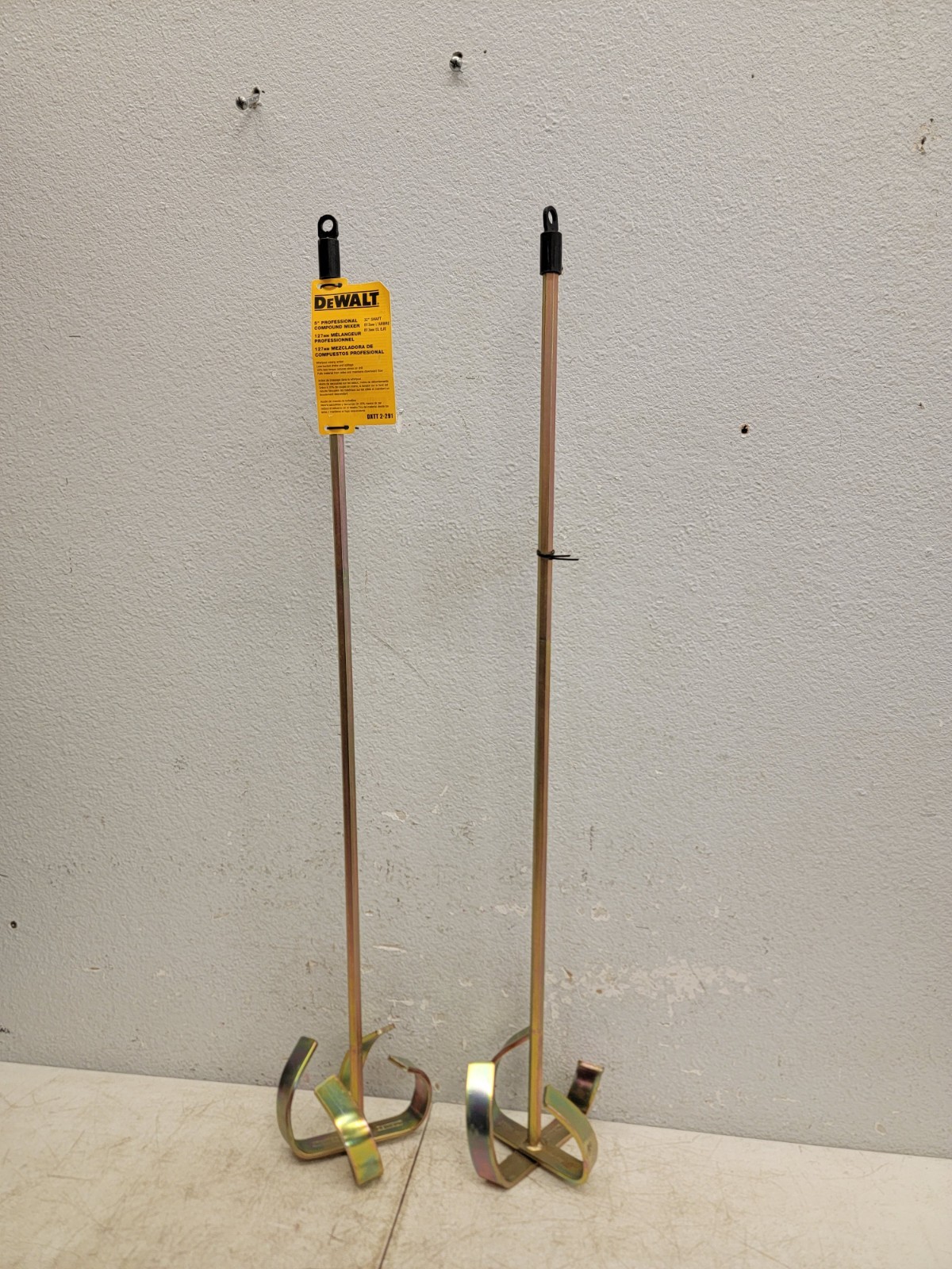 (2) DEWALT Drywall 32" Long Mixing Paddle W/ 5" Head | DXTT-2-291