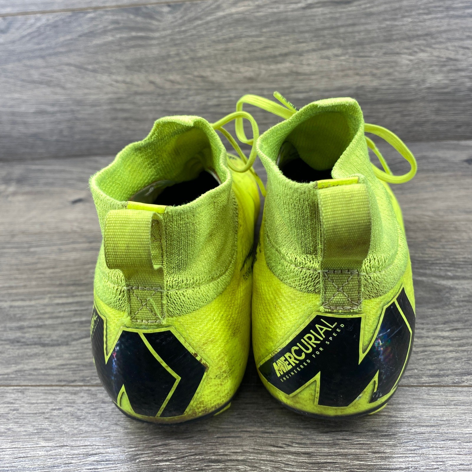 Nike Mercurial Superfly 6 Elite AH7340 Soccer Cleat Neon Yellow Mens 6 Flyknit