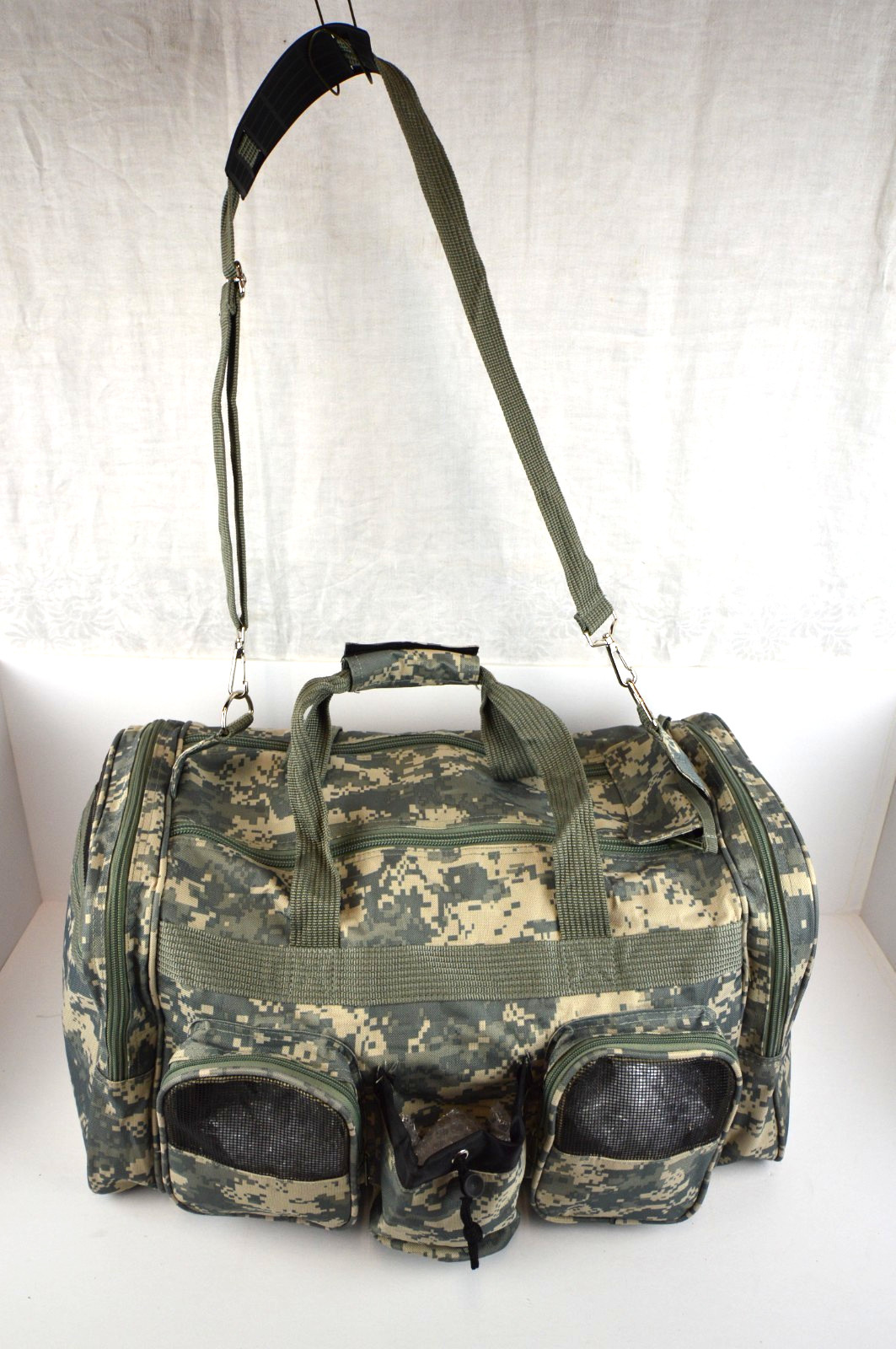 Genuine National Guard Duffle Travel Bag Digital Camo 10 Pockets Shoulder Strap