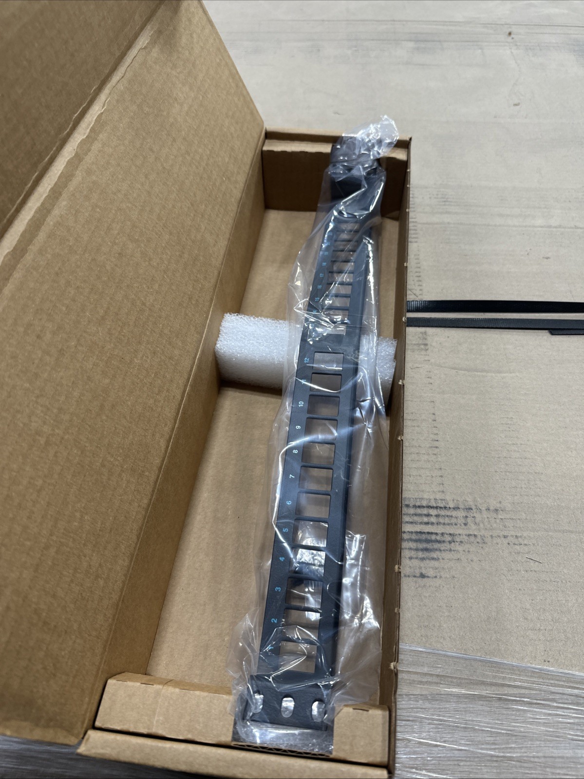 Ortronics OR-PHAPJU24 - Unloaded Angled Patch Panel 24-Port 1RU -EXCELLENT