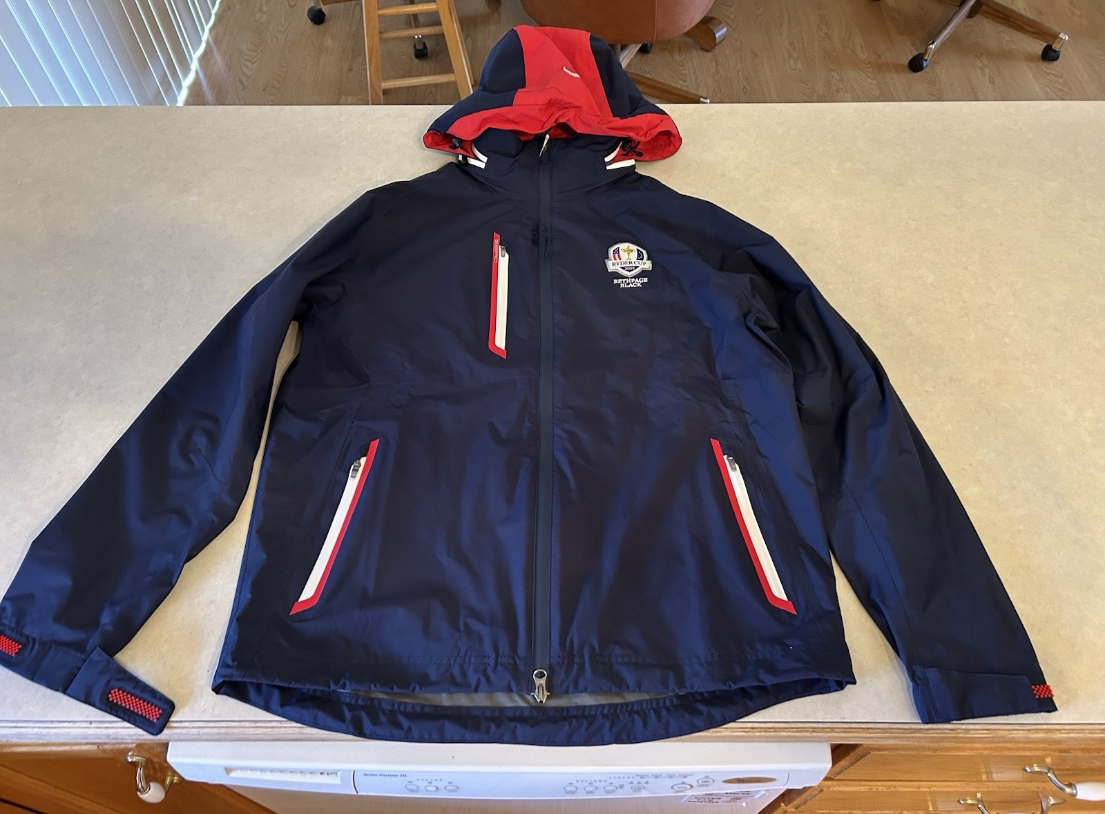 Ryder Cup 2025 Bethpage Black Zero Restriction Adult Medium Jacket